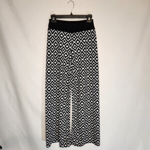 Ashley Blue Black and White Geometric Flare Pants Size S. Elastic Waist.